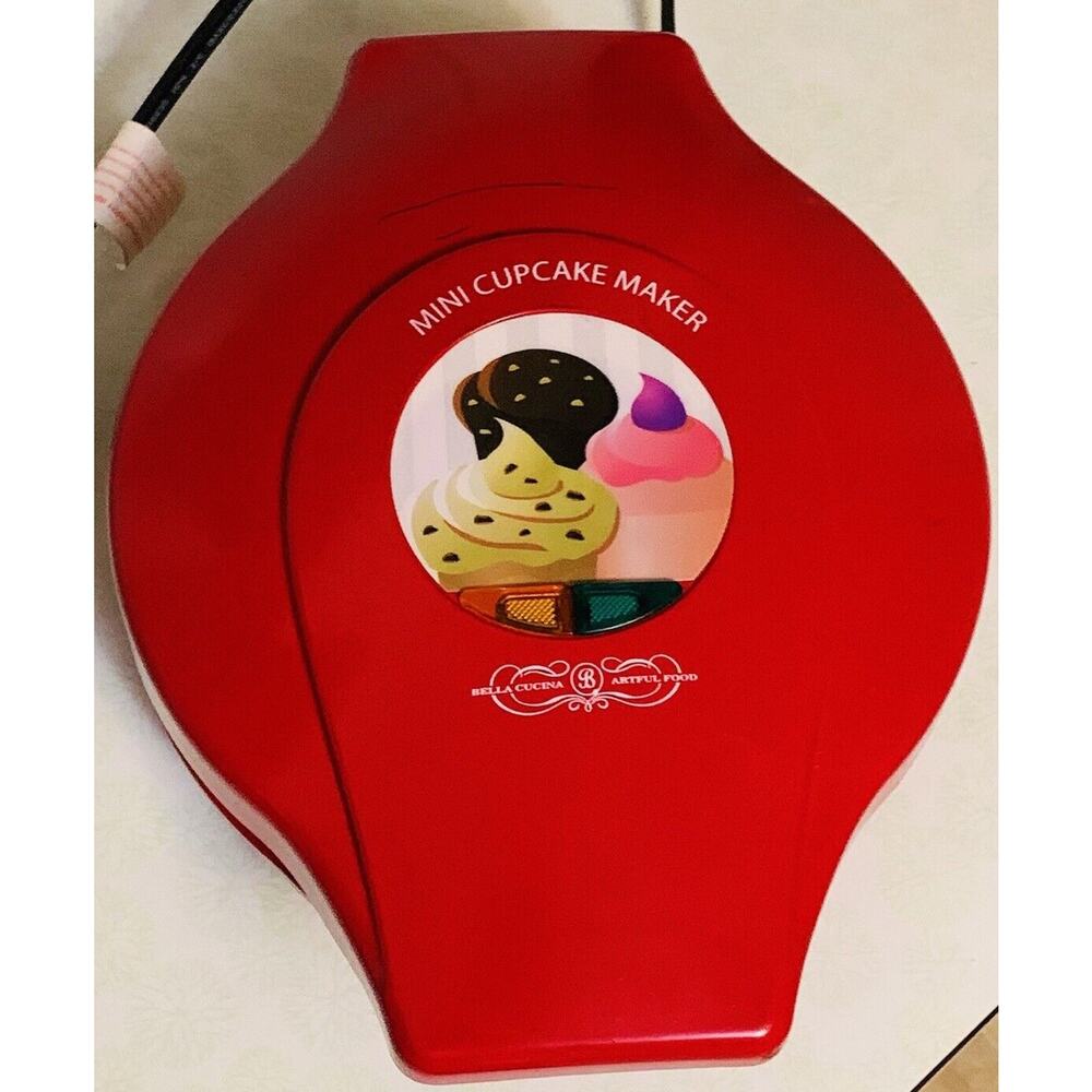 Bella Cucina Mini Cupcake Maker Model #13465 Red 760 Watts Non Stick Tested